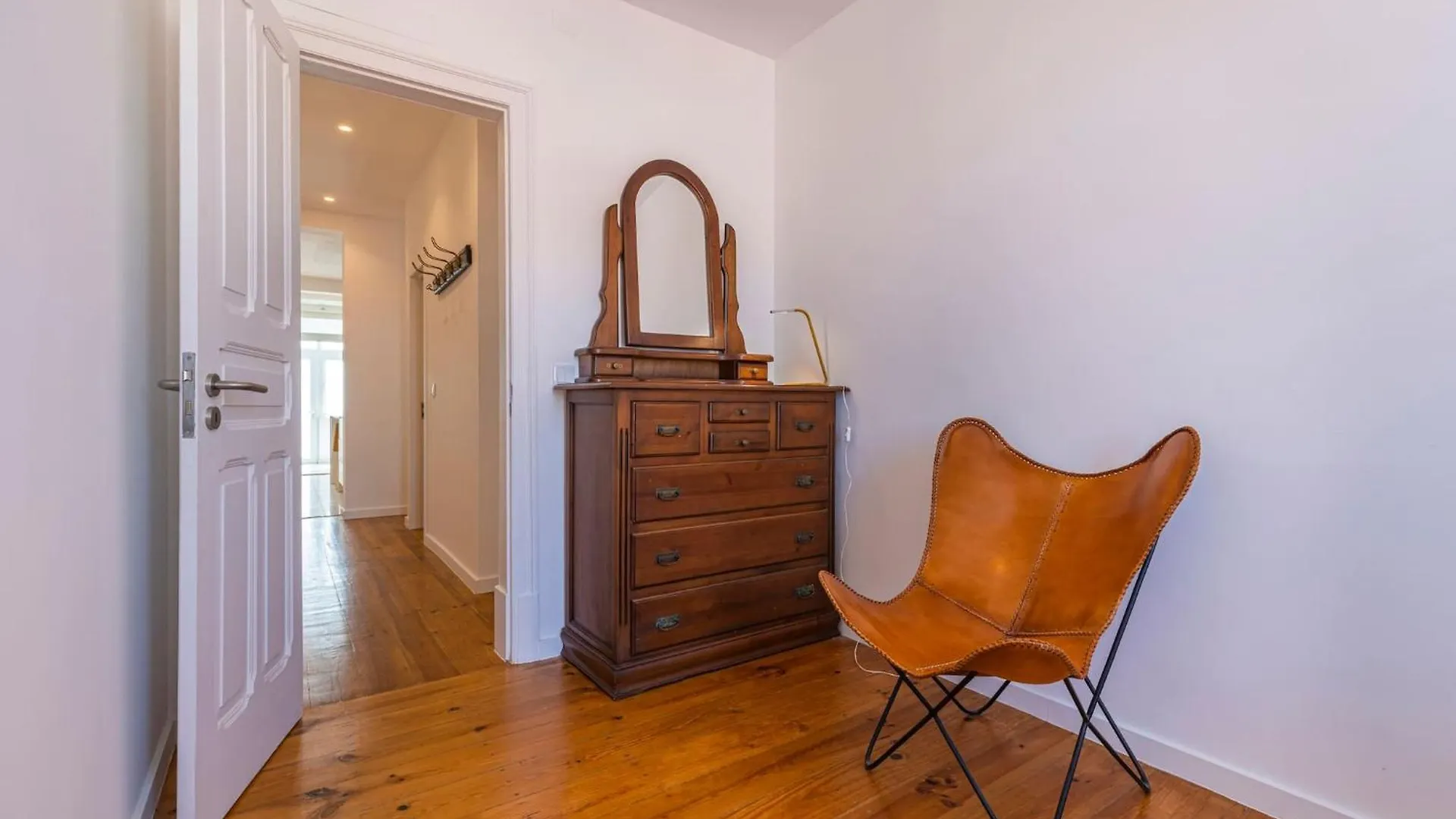Apartment Beautiful River Views In Graca Lisbon Portugal